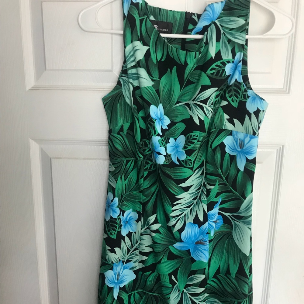 Blue and Green Floral Dress👗